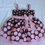 Vestido marrom e rosa infantil