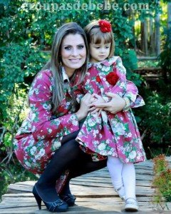 moda mamae e filha Vestidos para bebe