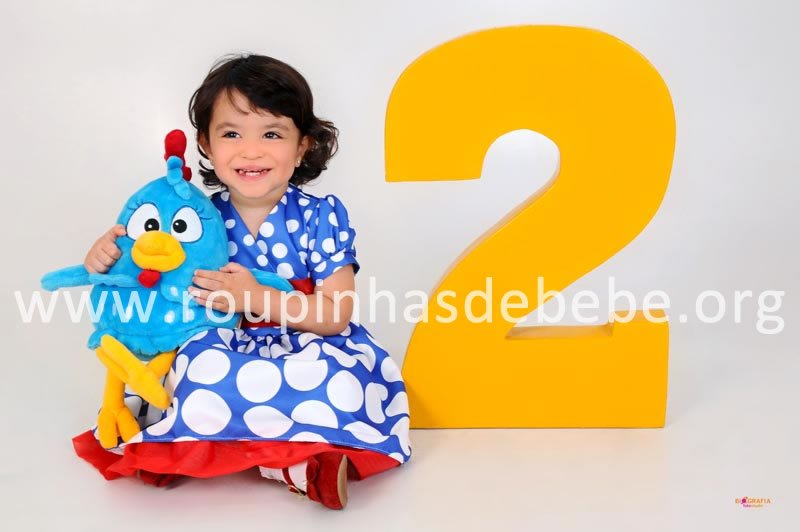 tema de festa galinha Vestido Da Galinha Pintadinha