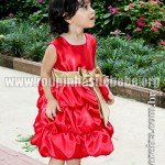 moda infantil para festa Vestido moranguinho
