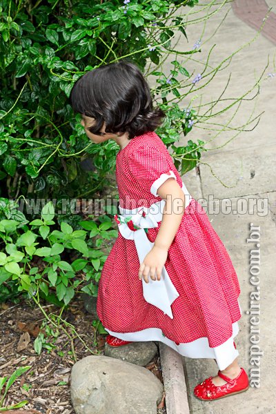 roupa infantil da moranguinho Vestido moranguinho