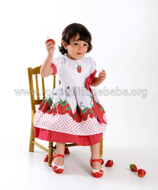 vestido moranguinha baby Vestido moranguinho