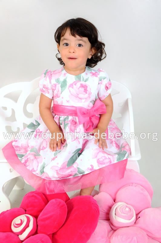 roupa da gatinha marie Vestidos para criança