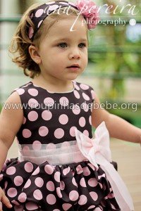 vestido marrom e rosa infantil