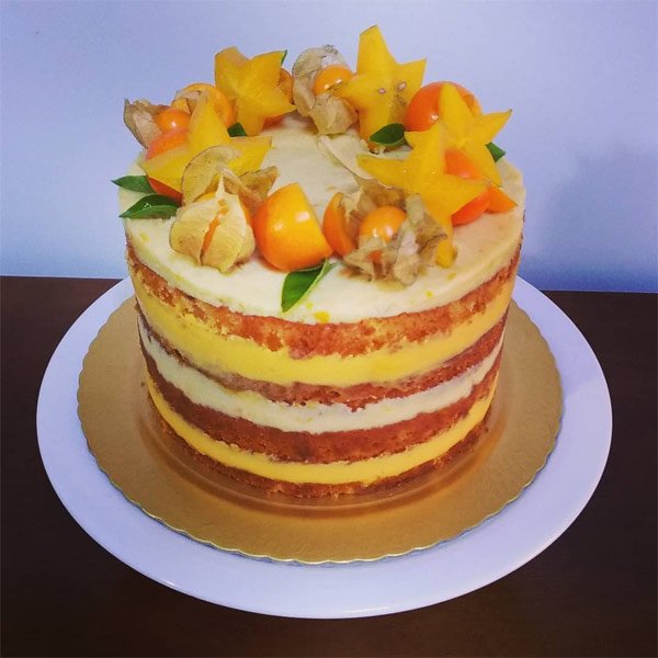 Bolo decorado com frutas Bolo decorado com frutas