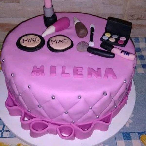 Bolo de aniversário feminino Bolo de aniversário feminino