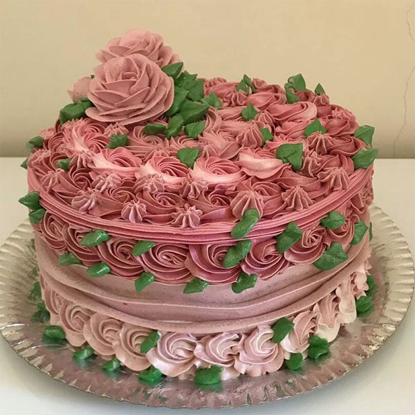 Bolo de aniversário feminino